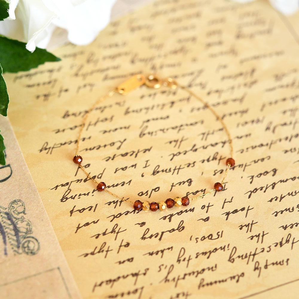 深紅 ガーネットとゴールドビーズのブレスレット サージカルステンレス316 重ね付けにも！1月誕生石 | 2枚目